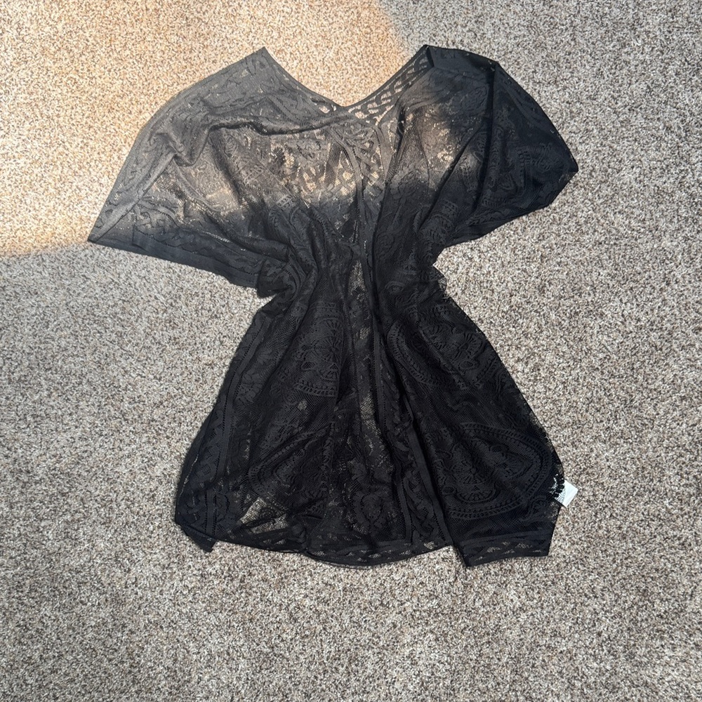 Elegant Black Lace Kimono